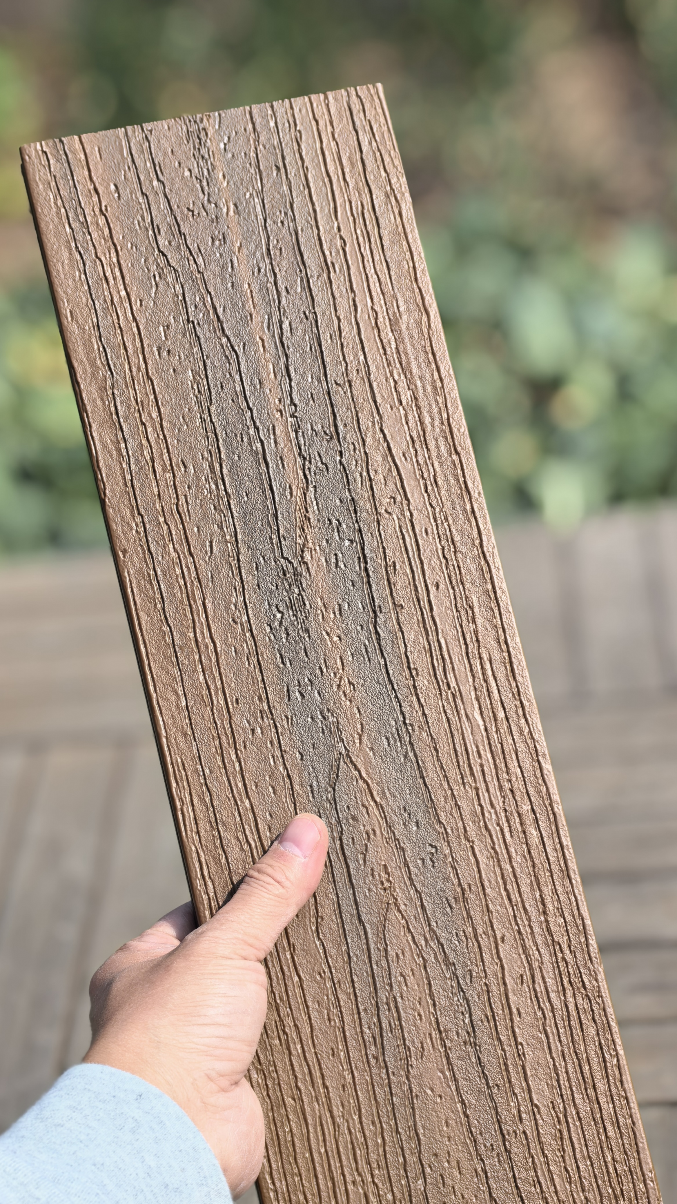Oak Grain Co-extruded Solid M-type Decking — View 3