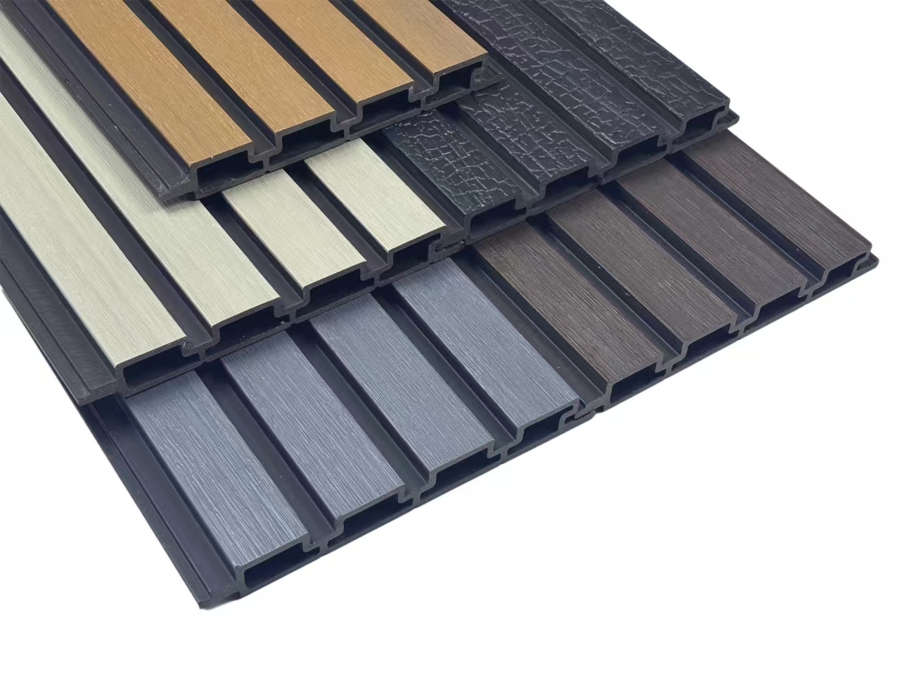 Outdoor Co-extruded Wall Panel — View 3
